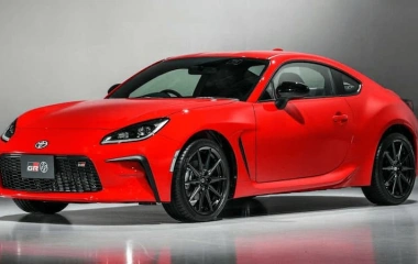 Mẫu Xe Thể Thao Toyota GR86 Giá Rẻ